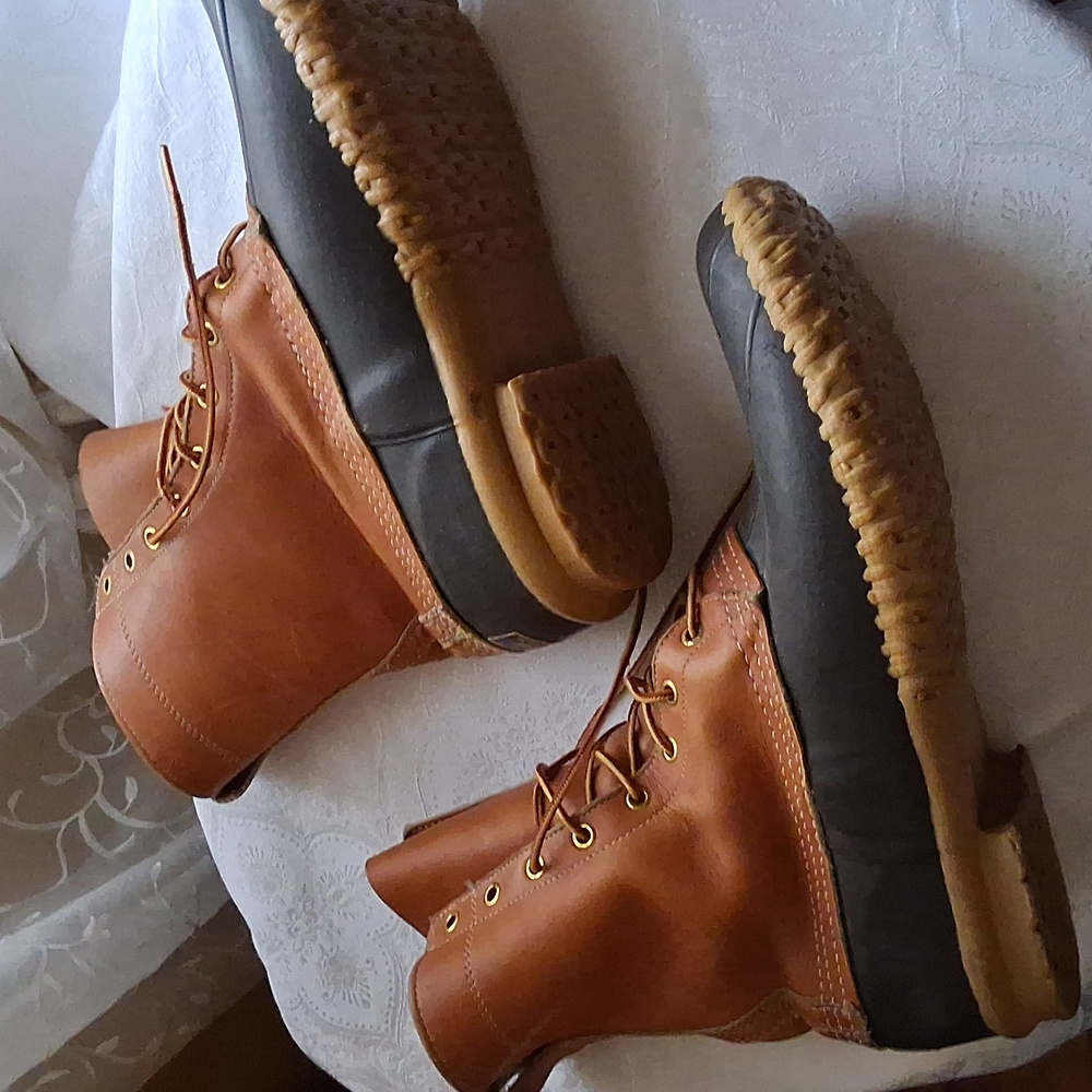 Vintage L.L. Bean Maine Hunting Boots  aka the Bean Boots aka Duck Boots - Picture 4 of 9